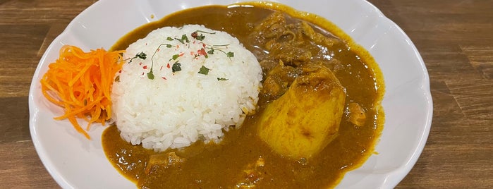 mama curry is one of punの"元気の源".