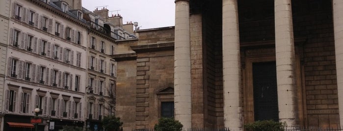 Métro Notre-Dame de Lorette [12] is one of Paris.