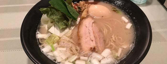 らぁ麺 胡心房 is one of 町田.