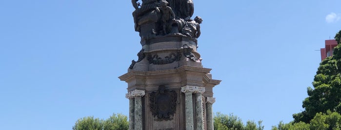 Praça São Sebastião is one of Ter,qui,sab.