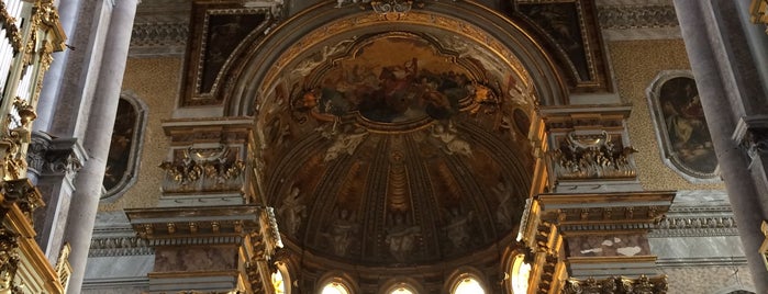 Museo del Tesoro di San Gennaro is one of Napoli.