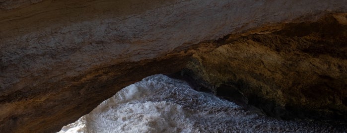 Taruga Benagil Tours - Boat Trip 20 Caves is one of Best of Algarve.