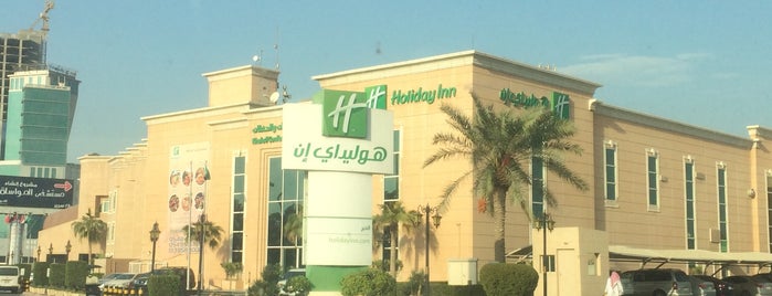 Holiday Inn is one of Locais curtidos por Nayef.