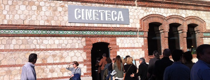 Cineteca is one of Dunkle Räume in die Licht scheint -Kinos.