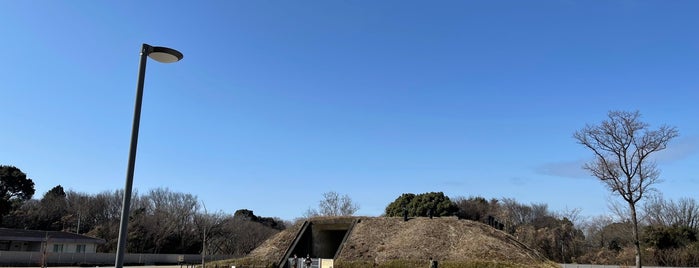 豊川海軍工廠平和公園 is one of 行きたい.