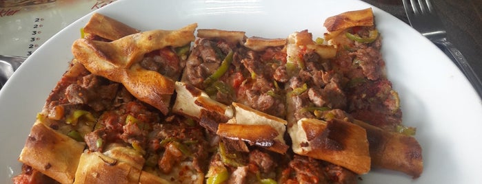 Şahin Pide ve Kebap is one of Fatihさんのお気に入りスポット.