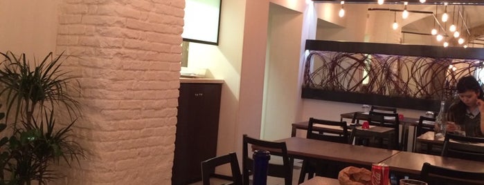 Origano - cucina, pizza, caffè is one of สถานที่ที่ Pınar ถูกใจ.