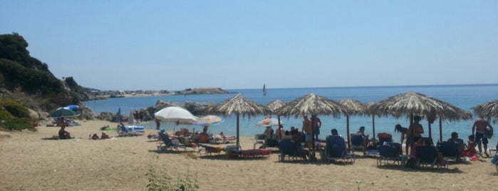 LITUS Beach Bar is one of Halkidiki Tavsiye.
