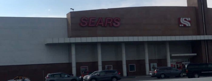 Sears is one of favoritos.