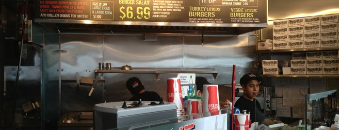 Black Burger is one of Orte, die Moses gefallen.