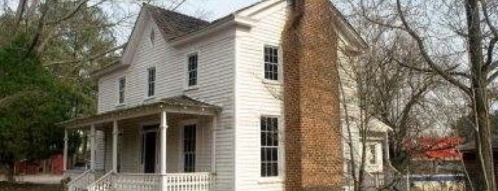 Historic Wynne-Russell House is one of Lugares favoritos de Lizzie.