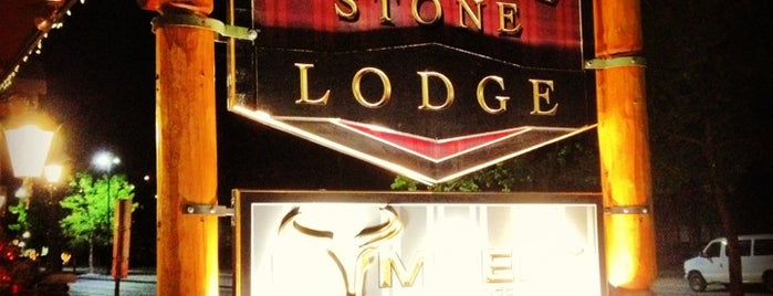 Rundlestone Lodge Banff is one of Lugares favoritos de DJ.