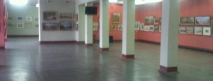Выставочный зал Союза художников России is one of арт, дизайн.