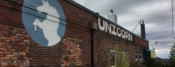 Unicorn Sports Bar is one of Seattle food.