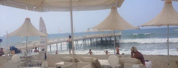 White'n White Beach Club is one of Alanya.