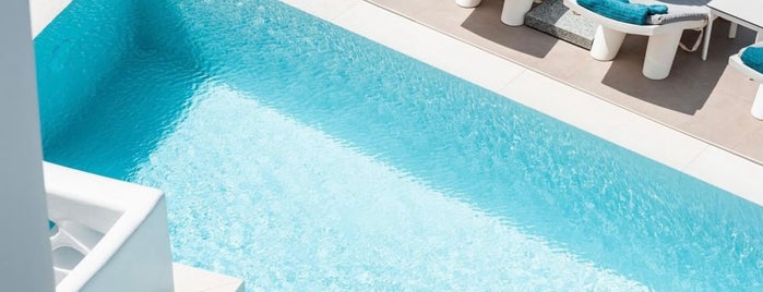 Athina Luxury Suites is one of Santorini.