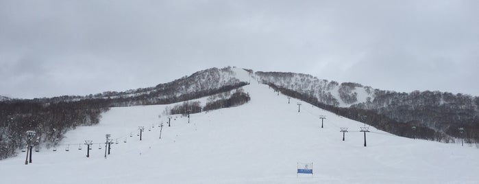 Niseko Moiwa Ski Resort is one of Ski Trip Best Of.