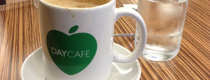 Day Café is one of Zagreb badge list.