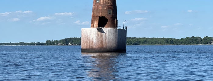 Bloody Point Bar Light is one of United States Lighthouse Society.