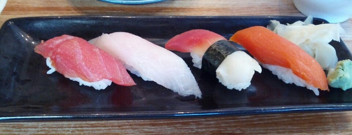 Moshi Moshi Sushi is one of Ulyssesさんのお気に入りスポット.