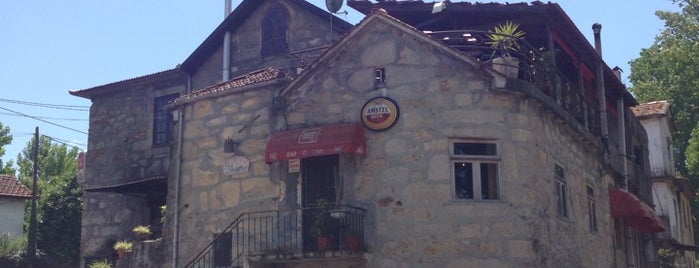 O Cais is one of restaurantes.