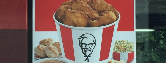 KFC is one of Tempat yang Disukai Ken.