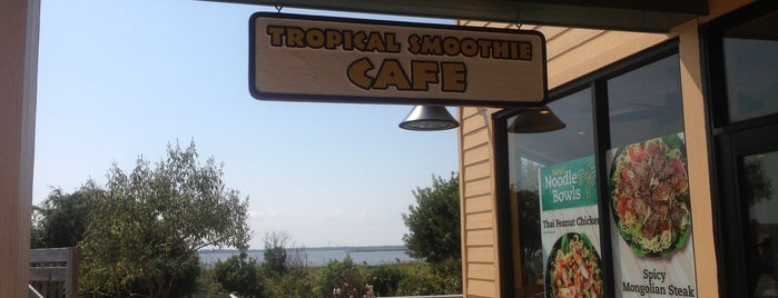 Tropical Smoothie Café is one of Foodie OBX.