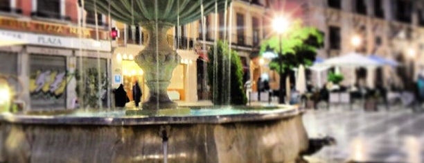 Plaza Nueva is one of Granada.