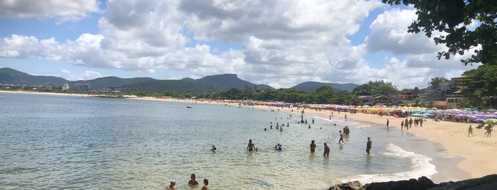 Praia de Itaipu is one of Top 10 favorites places in Niterói, Brasil.