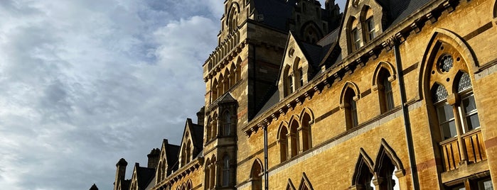 Christ Church is one of Oxford Colleges.