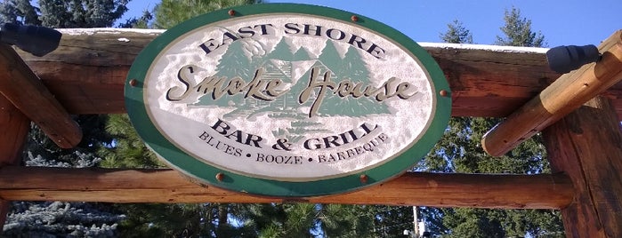 East Shore Smoke House is one of Tempat yang Disukai Chris.