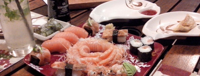 Fusion Restaurante & Sushi is one of Lugares favoritos de Natália.