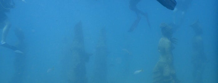 Grenada Underwater Sculpture Park is one of 🇬🇩 Grenada.
