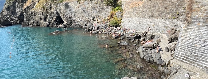 Spiaggia Vernazza is one of Italie.