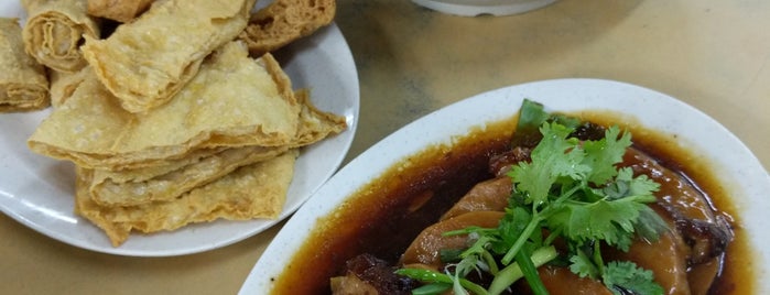 E Soo Yong Tau Foo 二嫂釀豆腐 is one of Yanzer' Goodfood List.