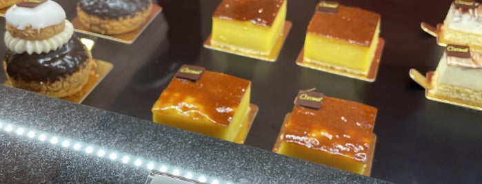 Caramel French Pâtisserie is one of Lugares guardados de Patrice M.