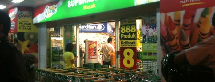 Giant Supermarket is one of Hero Supermarket Groups.