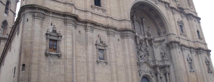 Iglesia de Santa Maria la Mayor is one of Un paseo por #Alcañiz..