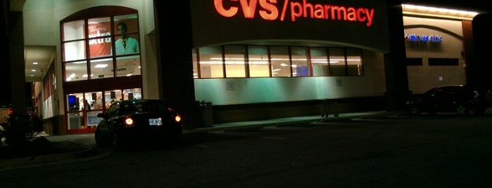 CVS pharmacy is one of Locais curtidos por Chester.