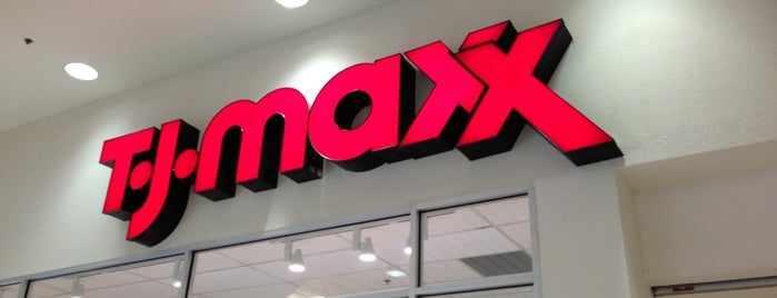 T.J. Maxx is one of Lugares favoritos de Phyllis.