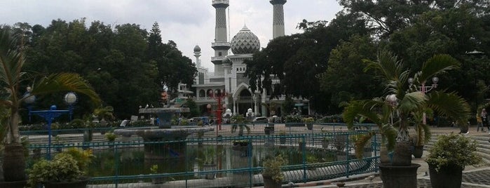 must to visit in malang city