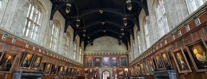 Great Hall is one of Lhr.
