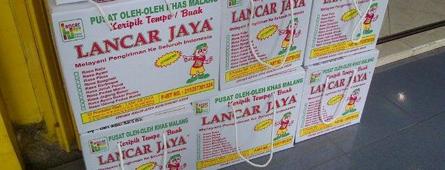 Lancar Jaya Pusat Oleh-oleh is one of TripMalangBatu2018.