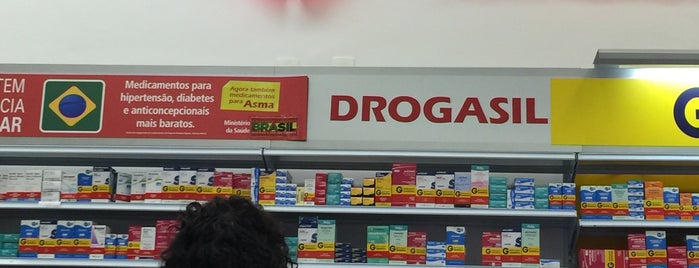 Drogasil is one of Cosmetics Shops.