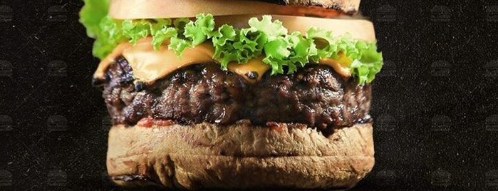 Roast Burger is one of Locais curtidos por Jaqueline.