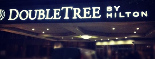 DoubleTree by Hilton is one of Samさんのお気に入りスポット.