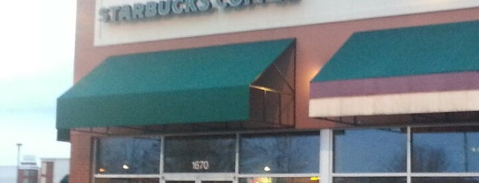 Starbucks is one of สถานที่ที่บันทึกไว้ของ Jalina.