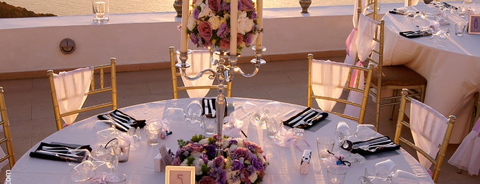 Fabio Zardi Event & Wedding Design is one of Greece - Wedding Professionals.