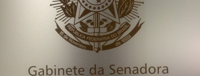 Gabinete da Senadora Vanessa Grazziotin is one of Adequar Gabinetes.