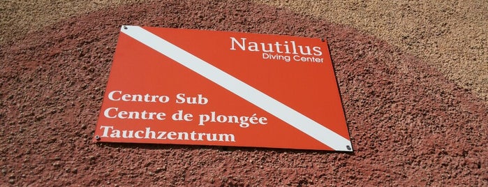 Nautilus Diving Center is one of Nord-Sardinien / Italien.